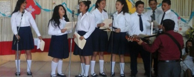 Coro Mano Amiga en Festival Mariano 2015